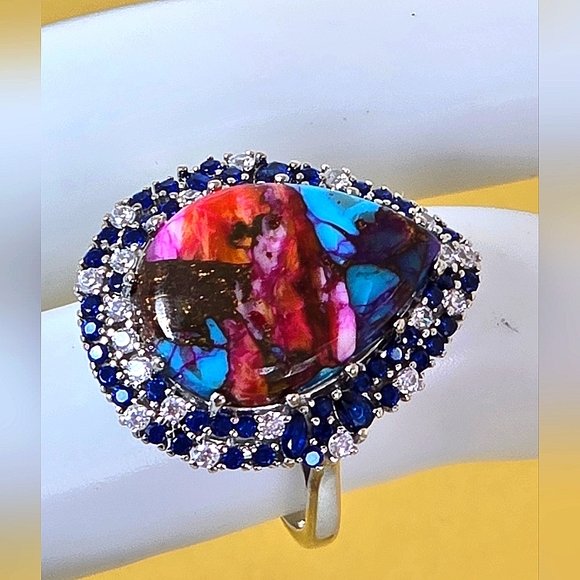 925 Sterling Silver Ring Sz 7.5 with Mohave Oyster Turquoise & Nano Crystals - Picture 3 of 12